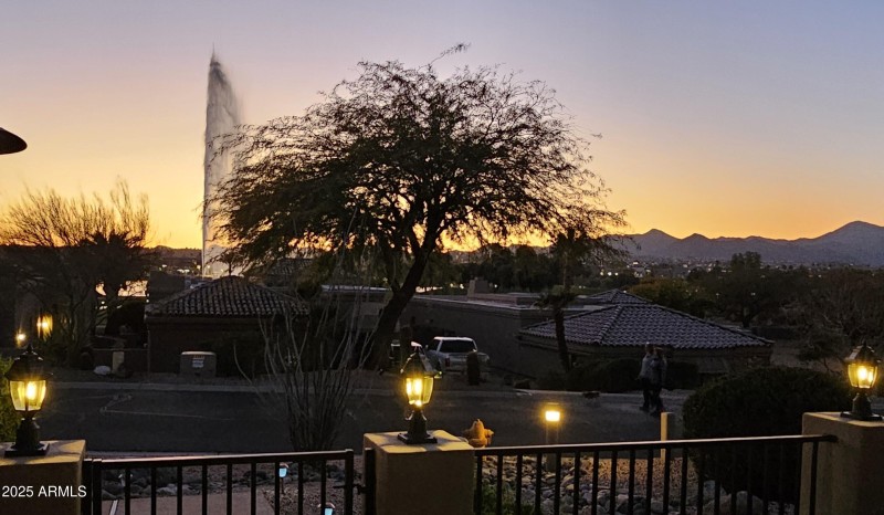 Evening Views of Fountain