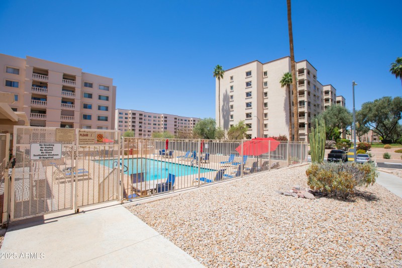 Scottsdale Shadows Community