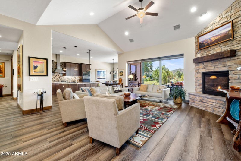 14-Living Room 1