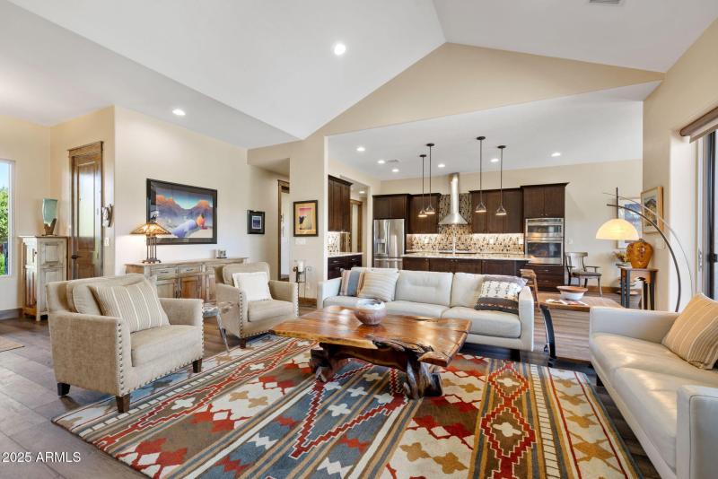 18-Living Room 4