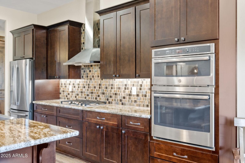 23-Kitchen 4