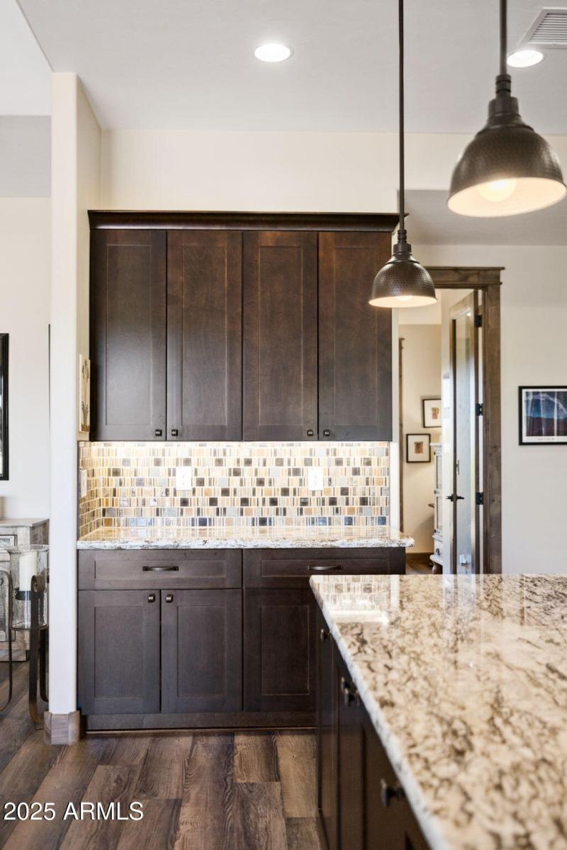 25-Kitchen 6