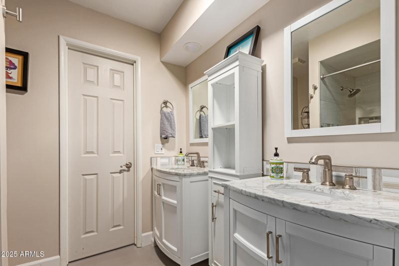 2nd Master Bath 1