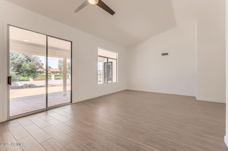 13916 W Whitewood Dr - Web Quality - 007