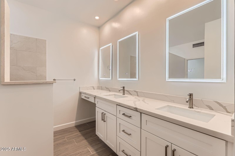 13916 W Whitewood Dr - Web Quality - 024