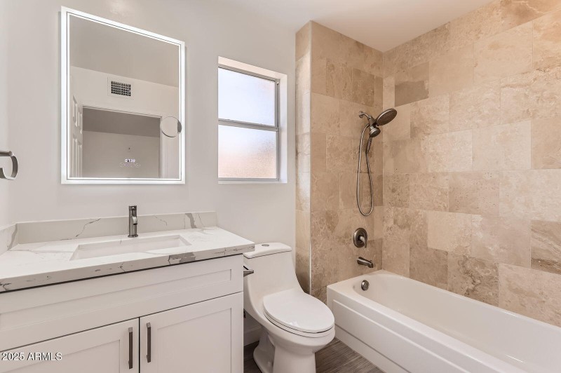 13916 W Whitewood Dr - Web Quality - 031