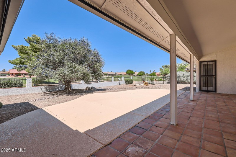 13916 W Whitewood Dr - Web Quality - 033