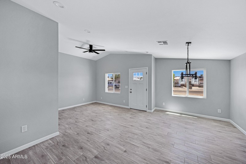 1804 E Pueblo Ave-6