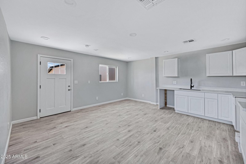 1804 E Pueblo Ave-25
