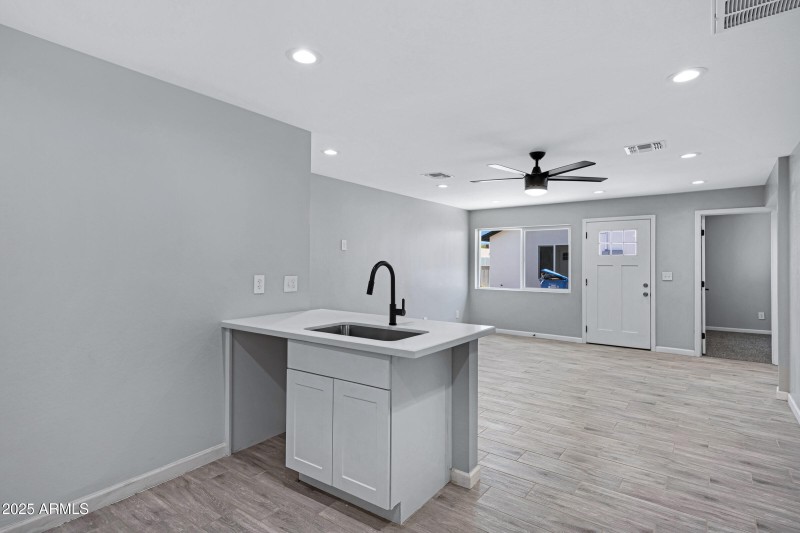 1804 E Pueblo Ave-37
