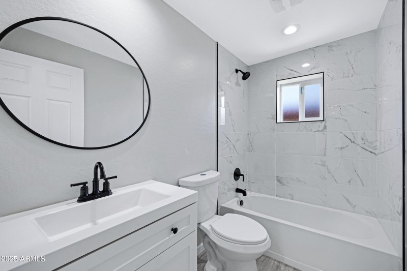 1804 E Pueblo Ave-40