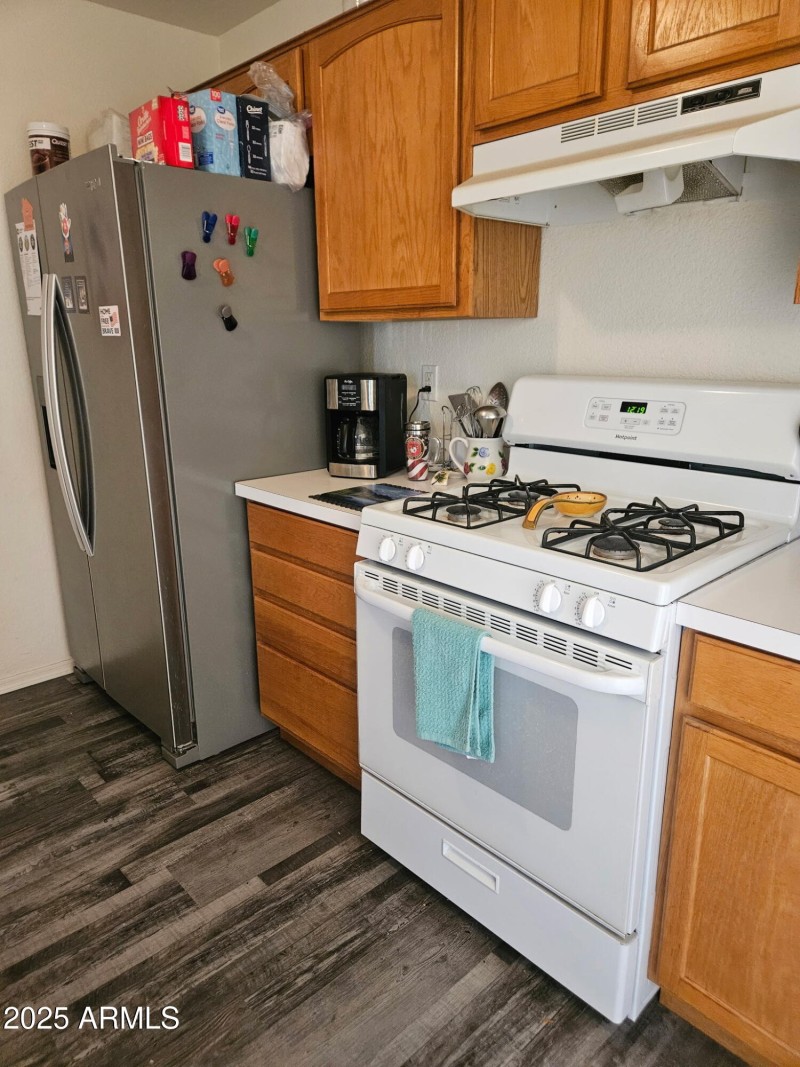 Gas Hotpoint Range & fan