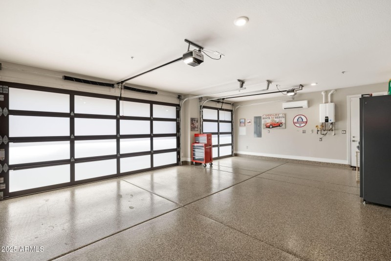 3 car garage