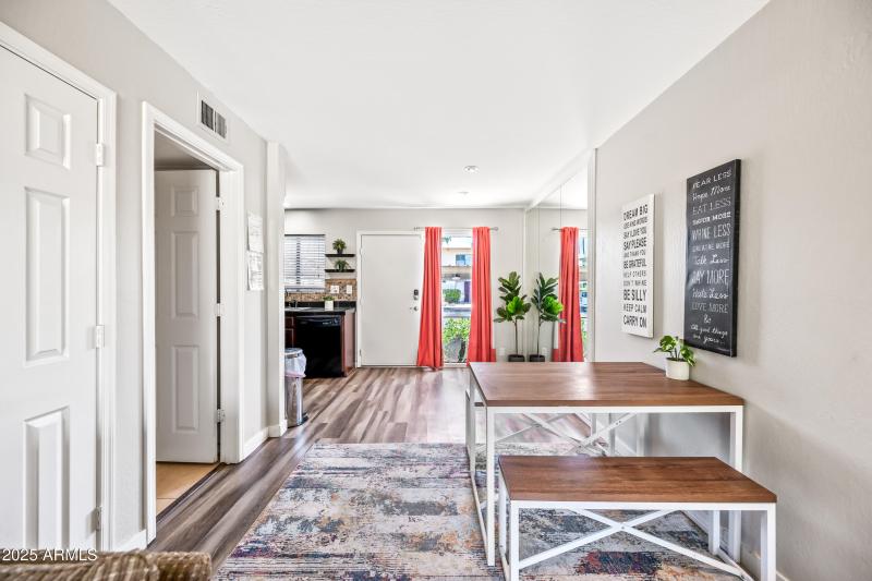 8-4630N68S242-ocupix