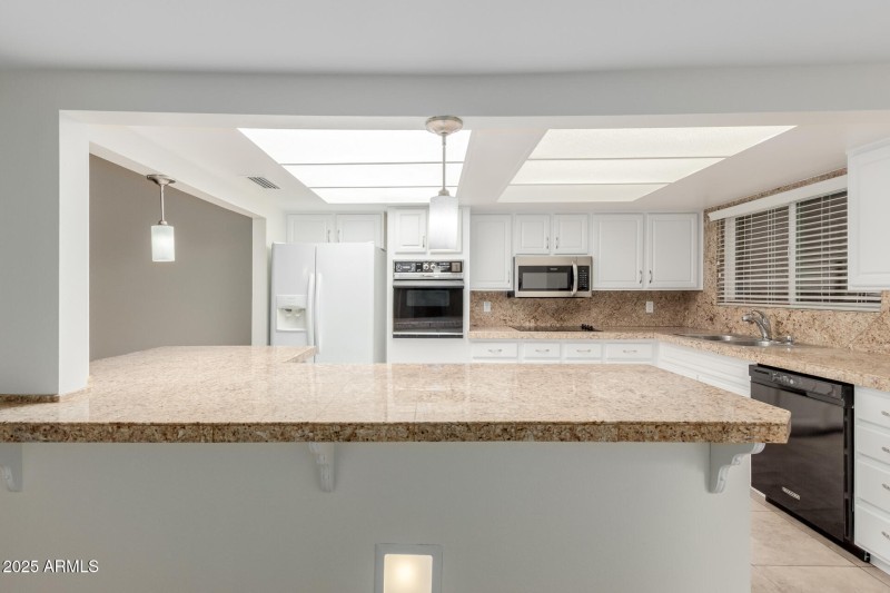 13 Berrybrook
