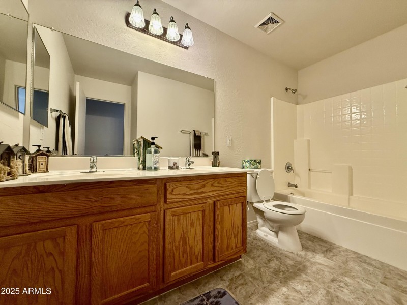 Upstairs Full Bath
