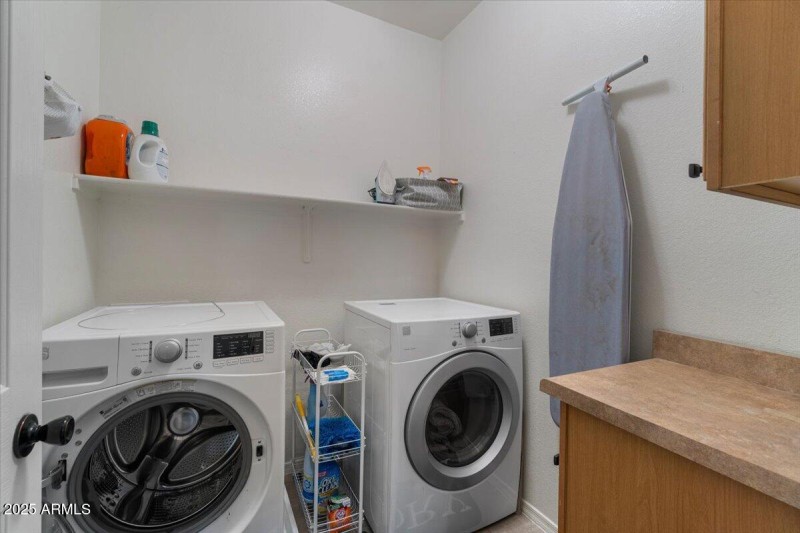 UPstairs Laundry