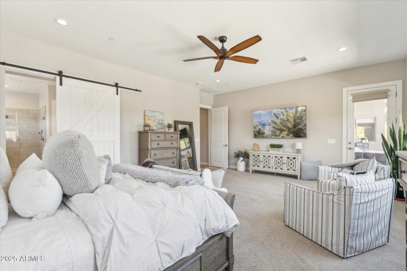 Primary suite