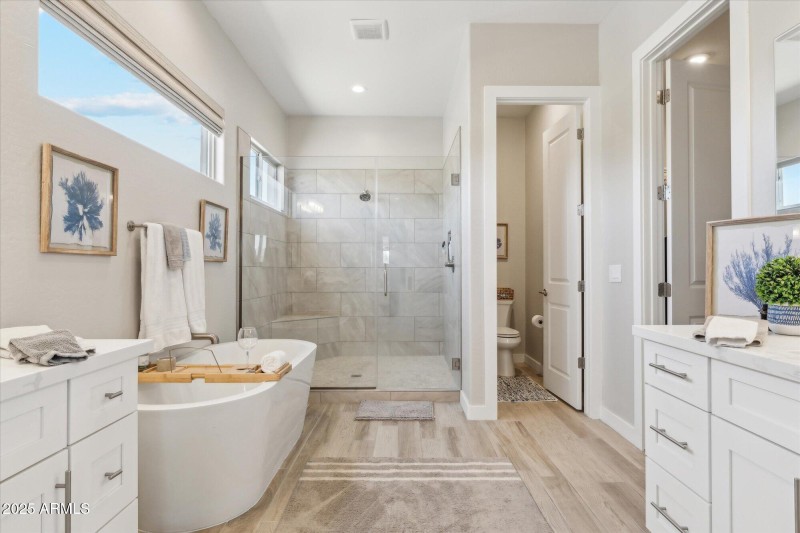 Primary bath