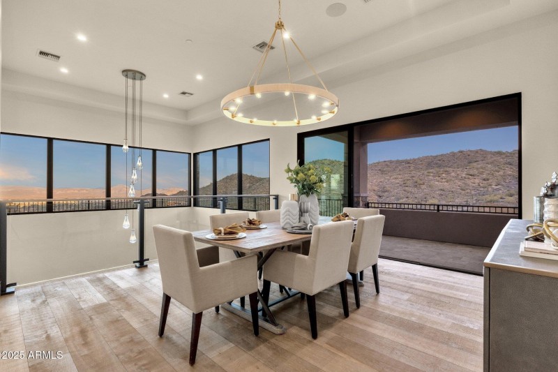 Formal Dining