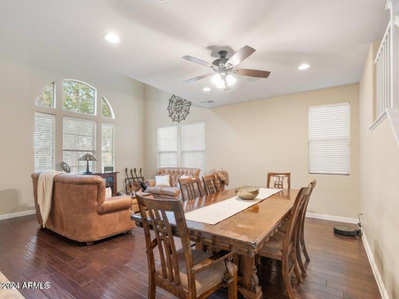 20240427175335476431000000-o