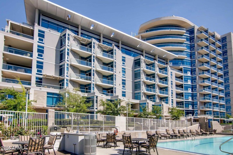 Bridgeview Exterior