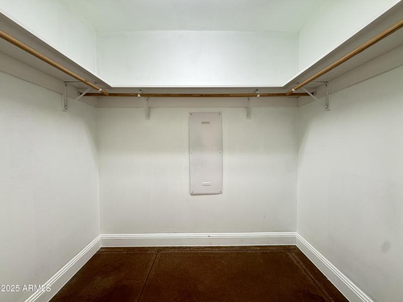 Walk In Closet