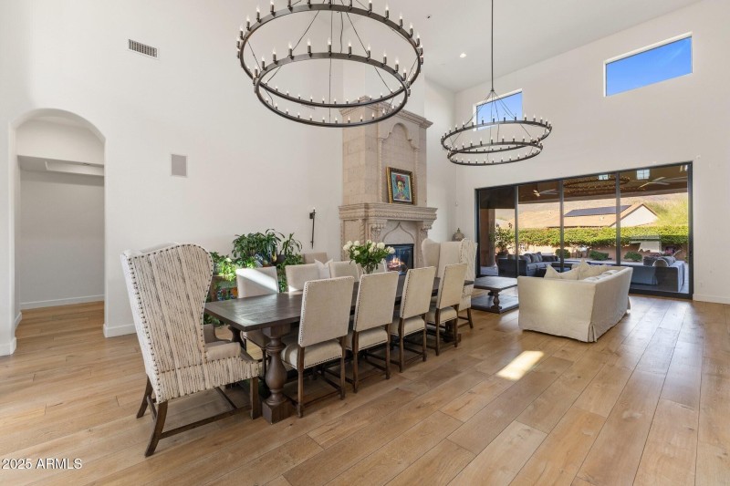 007_LivingDining