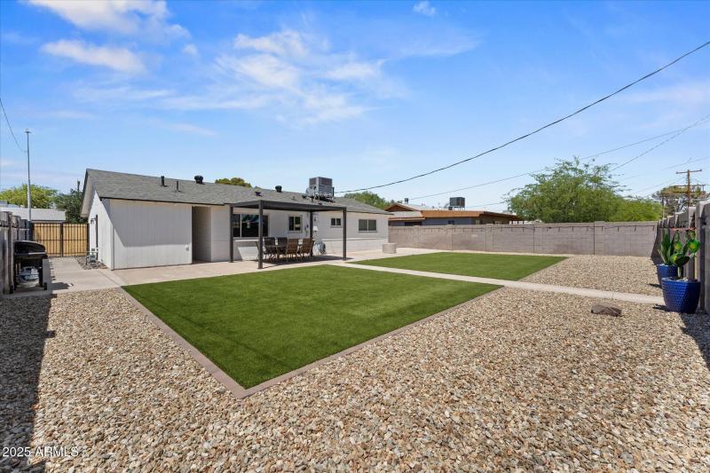 24-024-rear-exterior