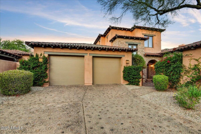 Driveway for Guests