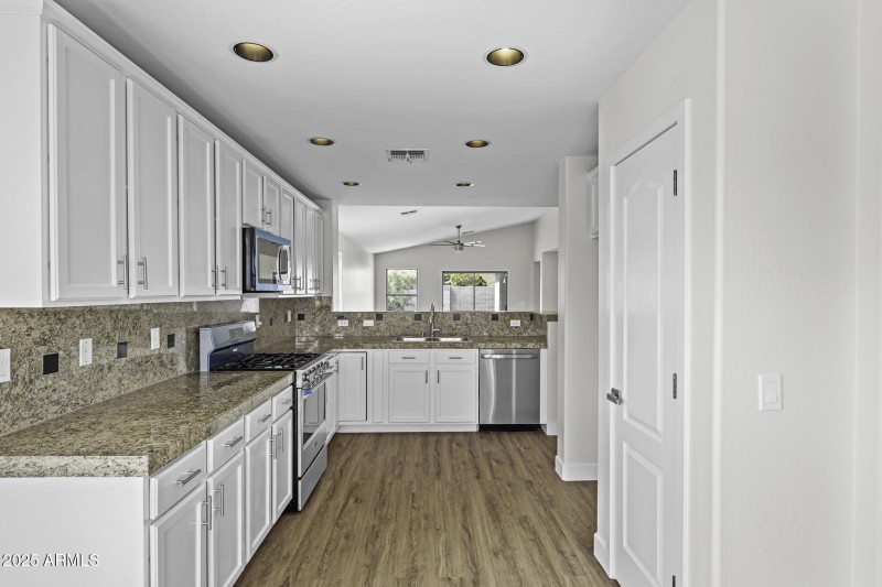 41839WAvellaDr-12