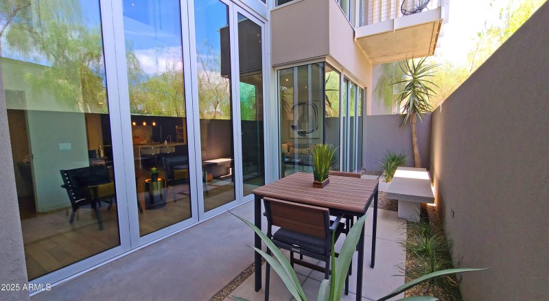 Patio D