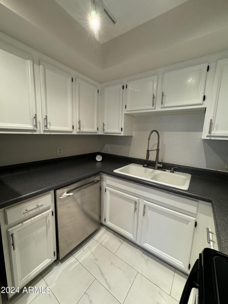 kitchen2