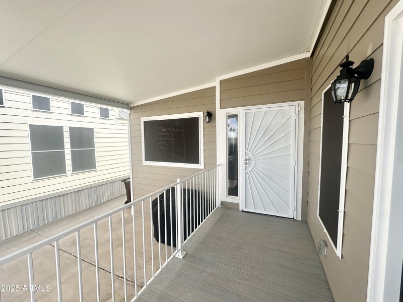 AZ ROOM ENTRY DOOR