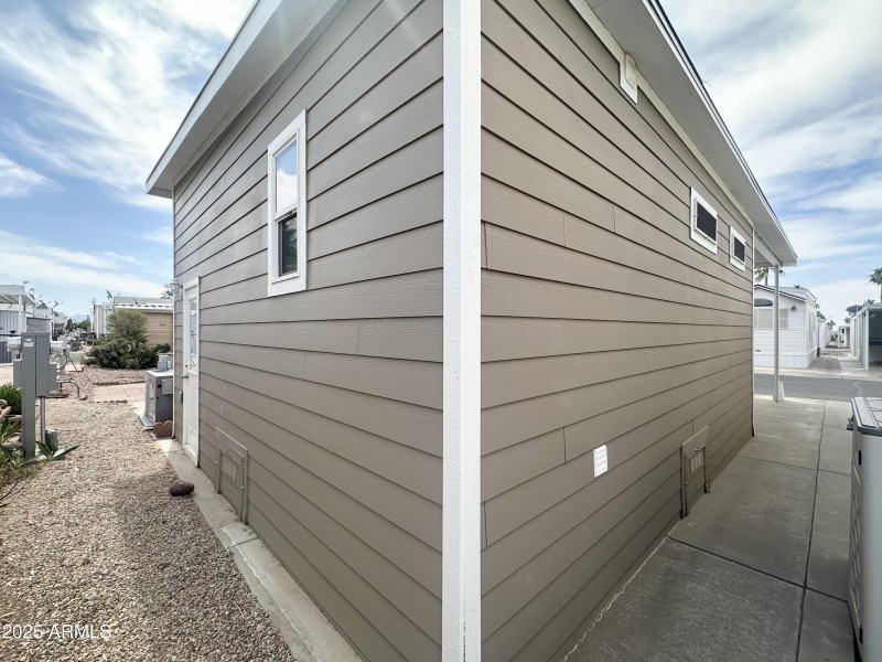 UPGRADED SIDING