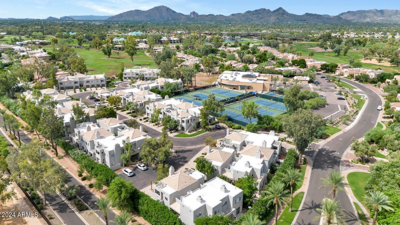 7710 E Gainey Ranch Rd-