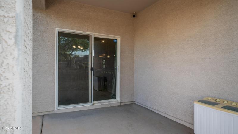11742 W Chase Lane Exterior Photos-13