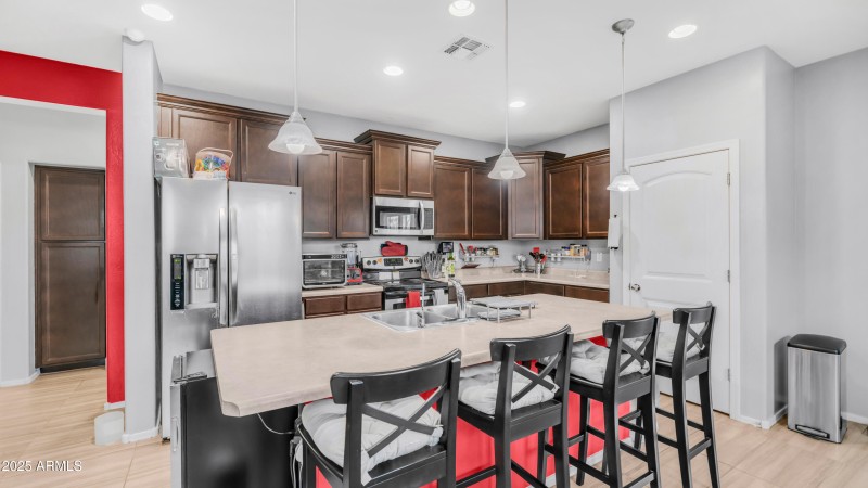 11742 W Chase Lane (9)