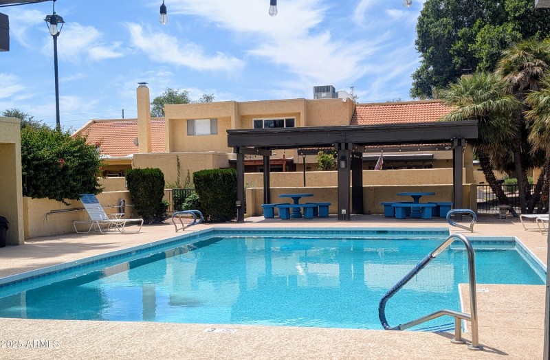 Orangeaire Pool