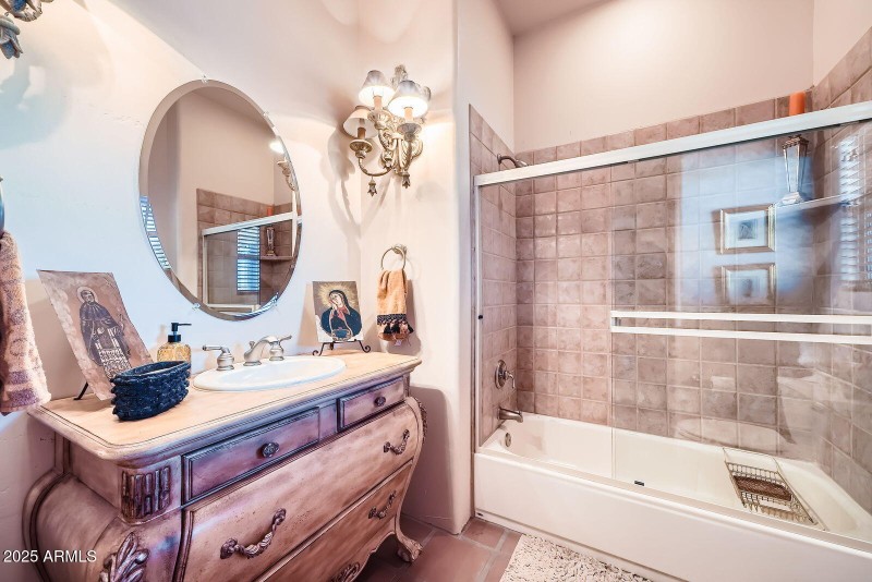 Guest Bath 2