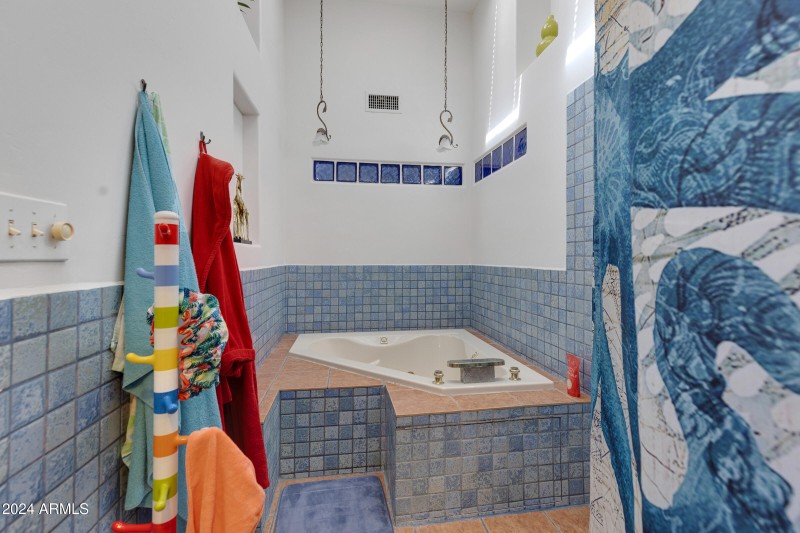 5231 E Tamblo Dr-16