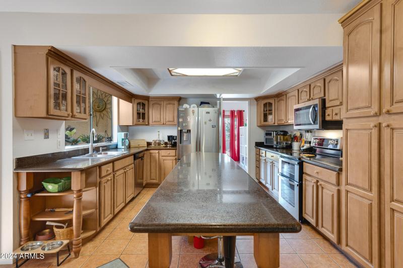 5231 E Tamblo Dr-19