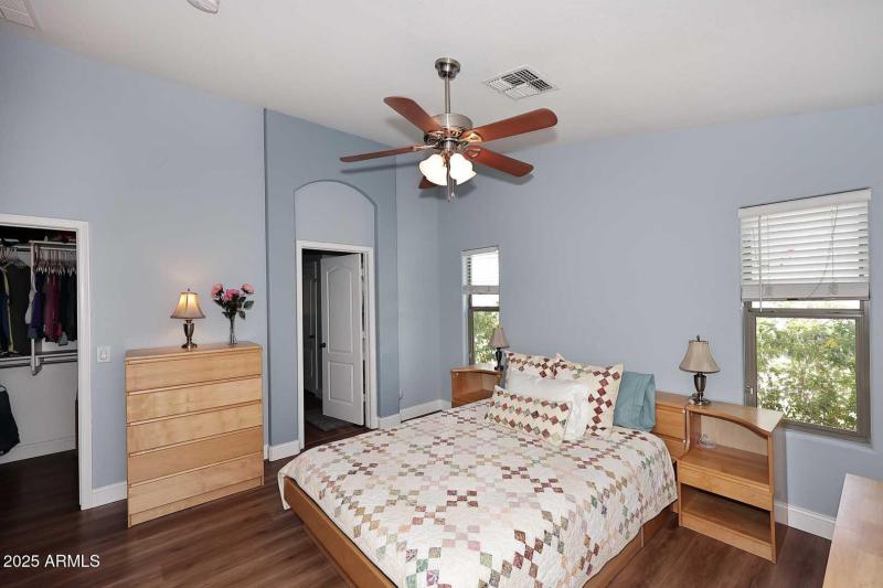 Primary Bedroom2