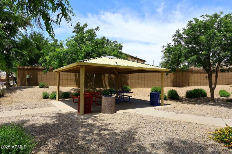 Community Park Ramada
