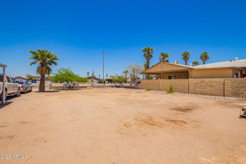 2213 W JEFFERSON ST 4