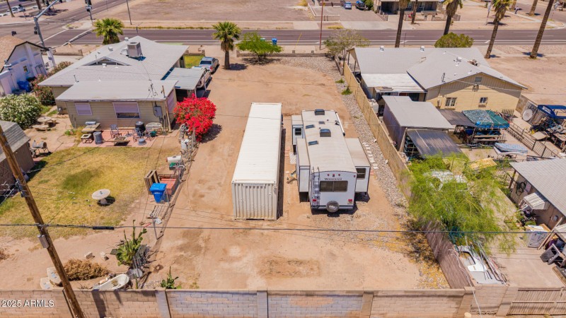 2213 W JEFFERSON ST 11