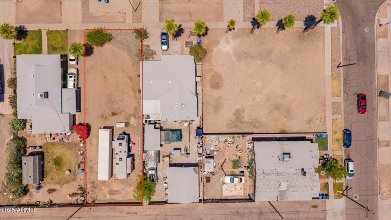 2123 W Jefferson with Approximate layout