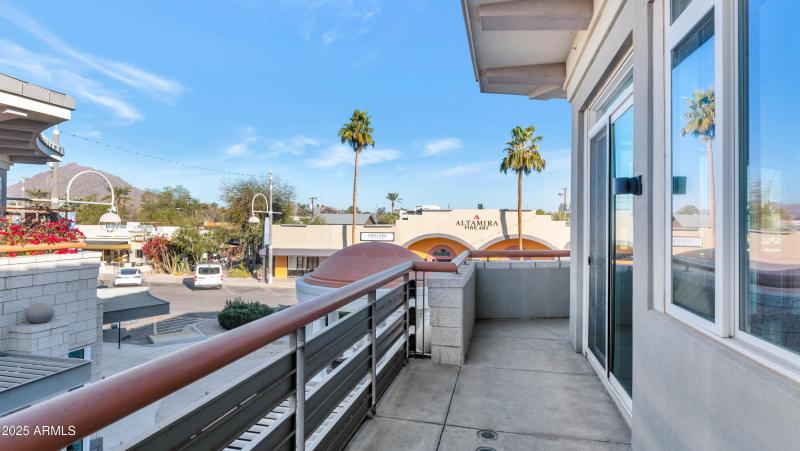 3801 N Goldwater Blvd-print-007-004-TOD2