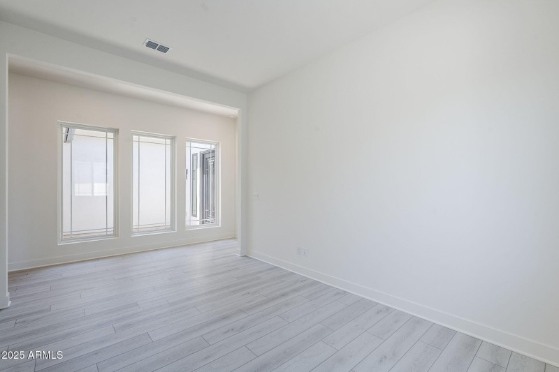 13-web-or-mls-218th-13