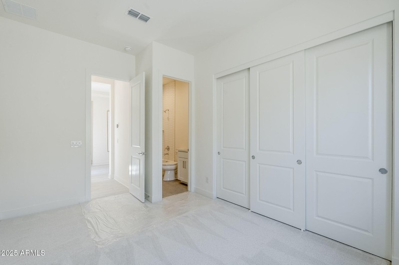 17-web-or-mls-218th-17